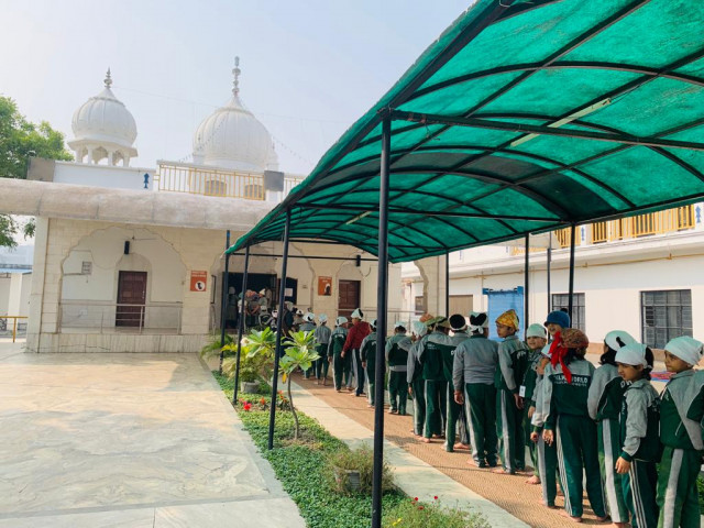 Gurudwara Shri Guru Kalgidhar Singh Sabha Ji — view 2